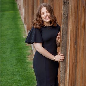 Meet your Posher, Esti